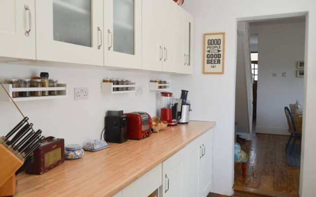 3 Bedroom Victorian House With Stunning Views