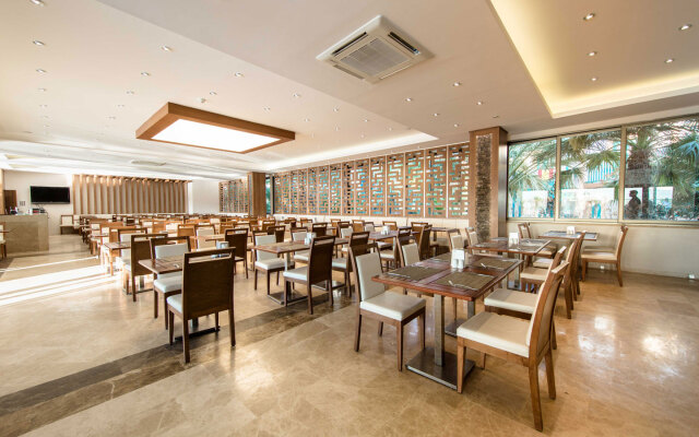 Jasmin Beach Hotel - All Inclusive