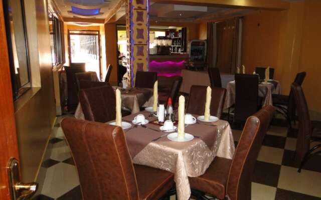 The Hotel Eagles Tala