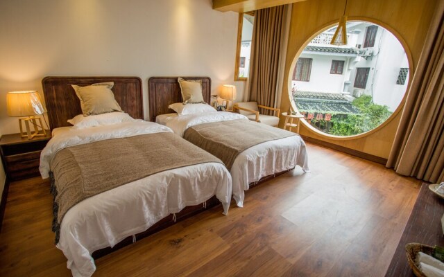 Guilin Rain Cloud Live Hotel