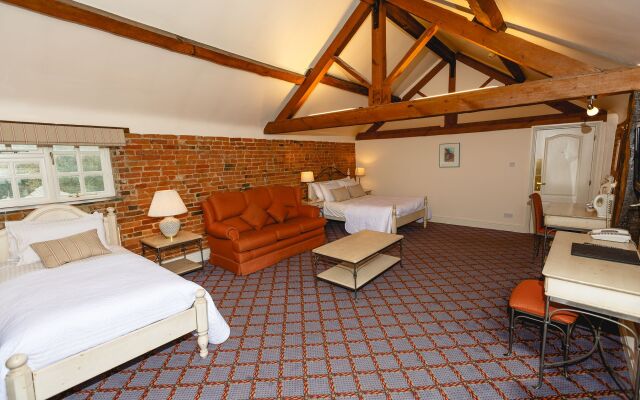 Donington Park Farmhouse Hotel