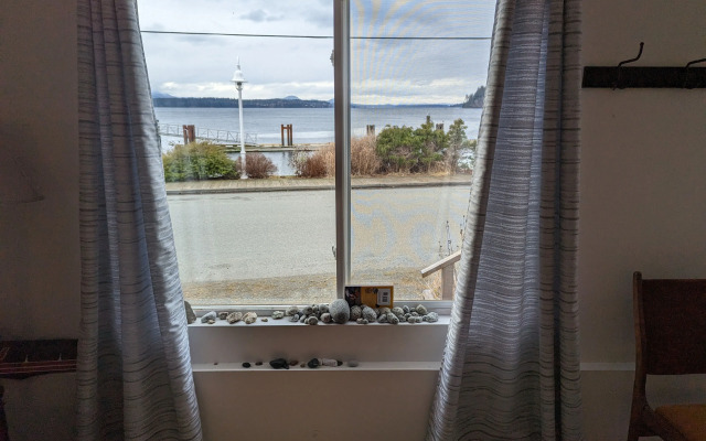 Gordie's Inn & Suites