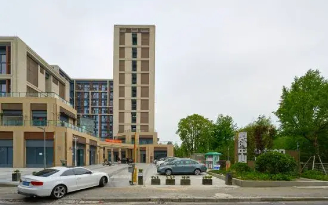 Dingdong Loft Hotel Apartment