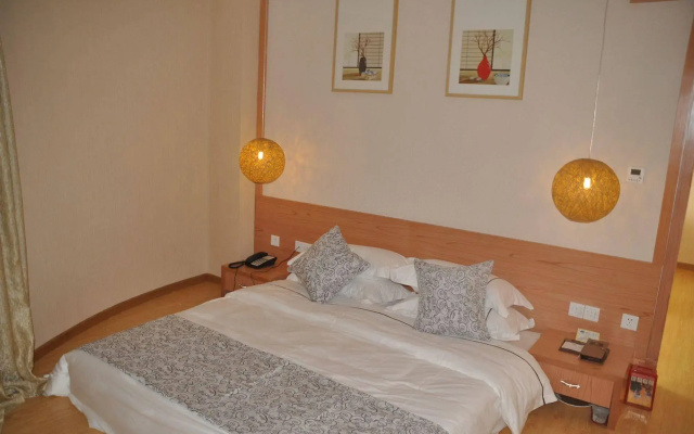 Galaxy Hotel