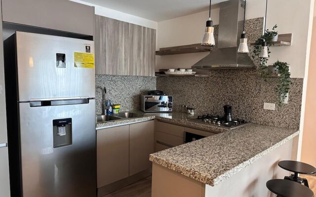 Breakfast Included at Regatta Living 304