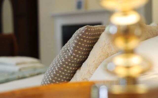 The Manor House Moreton