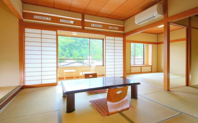 Ooedo Onsen Monogatari Shinshu Kakeyu