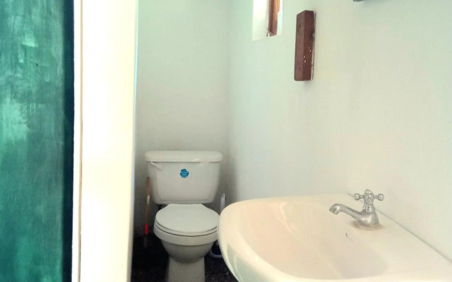 La Familia Guest House and Natural Farm