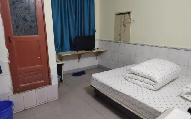 Haicheng Hostel (Xixiang)