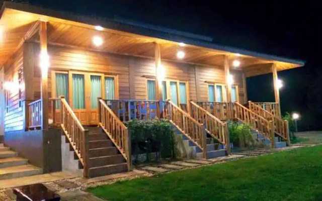 Lamoon Villa by the River