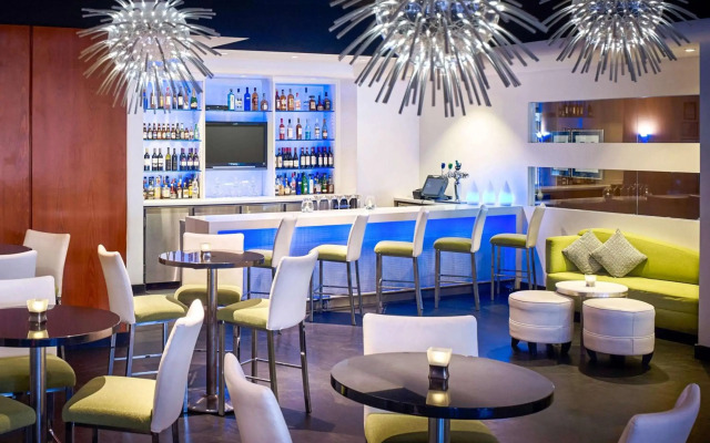 Novotel Toronto North York