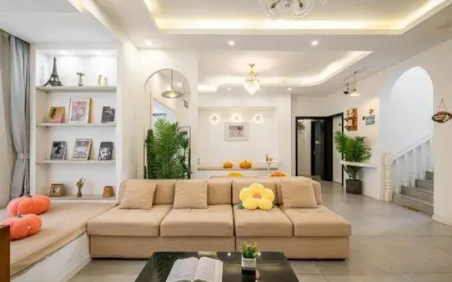 Yunian Hostel