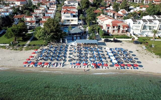 Naias Beach Hotel