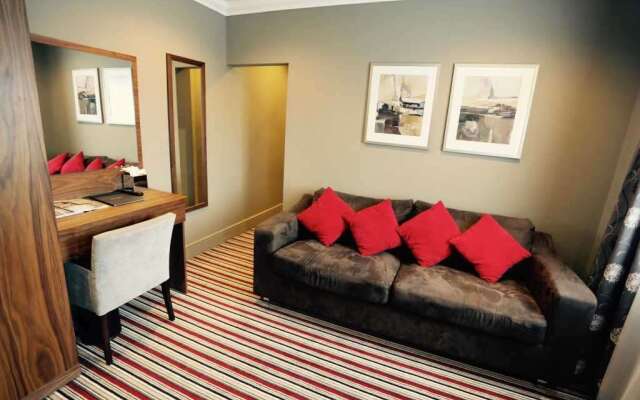 voco Lythe Hill Hotel & Spa by IHG