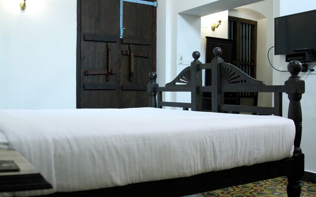 Waterfront Granary A Museum Hotel
