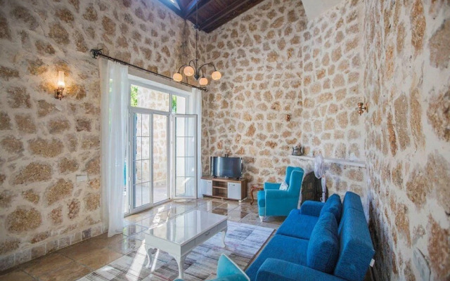 Villa Kaputas 2 by Akdenizvillam