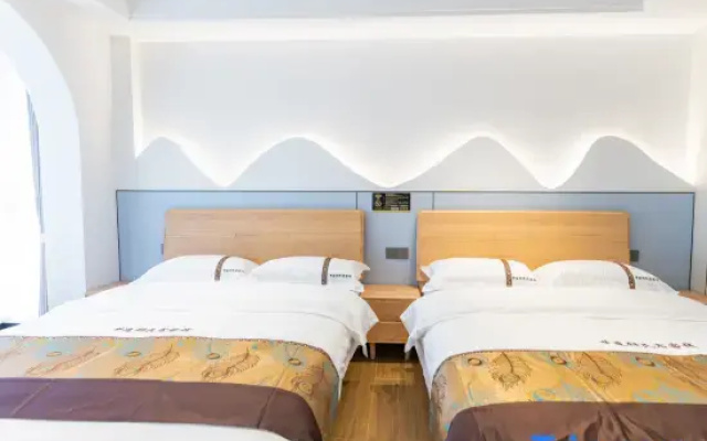 Mengtingxuan | Serene Stay ・ Jing She Elegant Residence (72 Wonder Tower Zhangjiajie West Station)