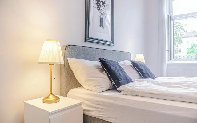 Comfy City Apartment Near AKH Hospital