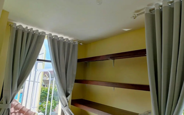Bebek Kuning Residence