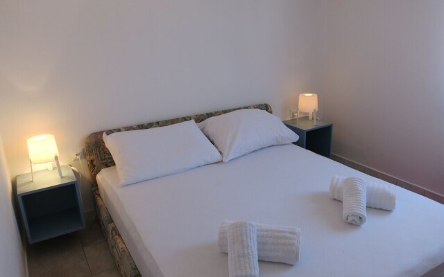 Spacious Holiday Home in Dalmatia With Beach Nearby