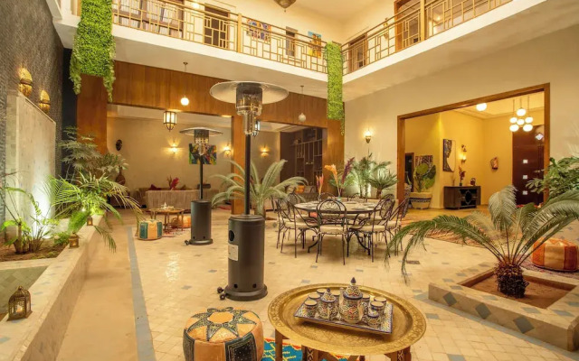 Riad Azia