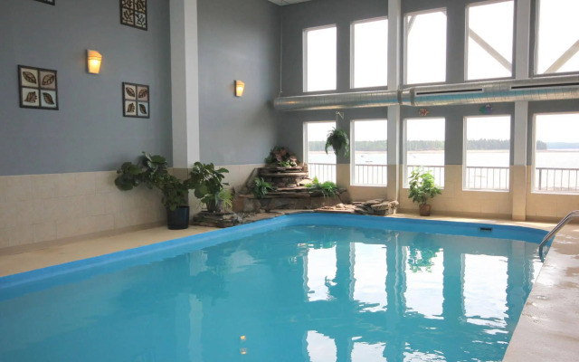 Saint Andrews Inn & Suites