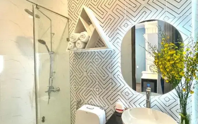 Phuong Vy Luxury Hotel