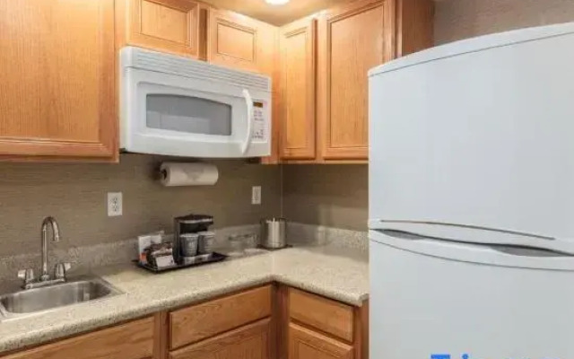 voco SALTILLO SUITES by IHG