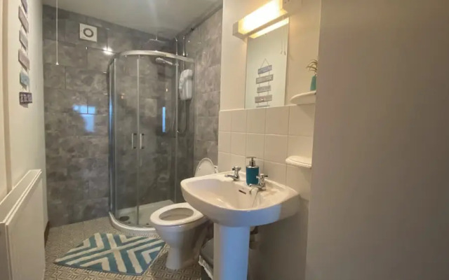 Brecon Beacons Luxury 7-bed House With Hottub