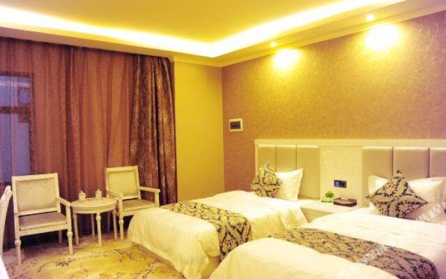 Luxi Yunjia Theme Hotel