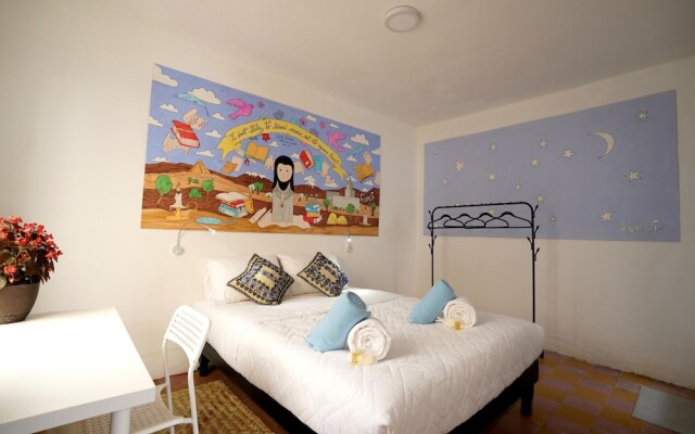 Hostal Fungi Casa Rosa