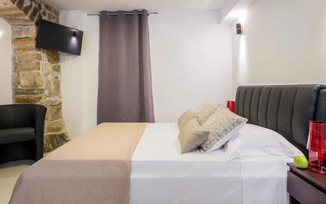 Split Bliss Apartments