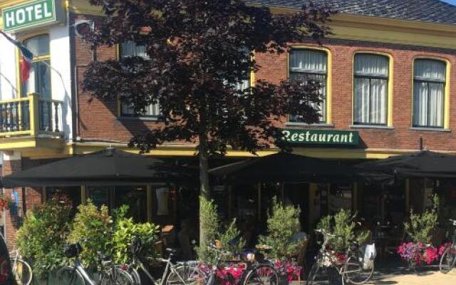 Hotel t Gemeentehuis