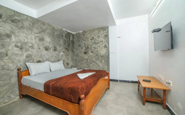 Peri Resorts