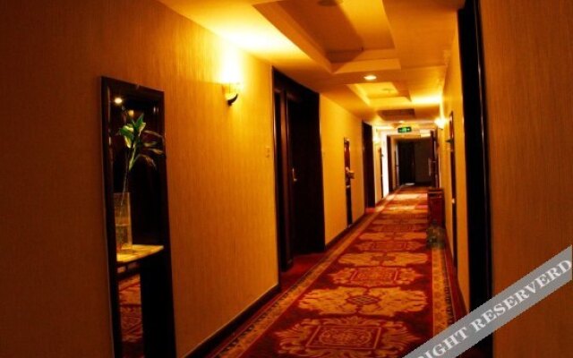 Yale Hotel