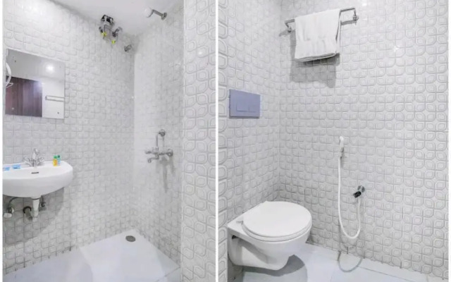 Hotel Gargi Deluxe