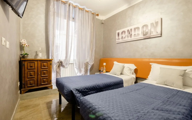 4-bdr Apt Among Colosseum&termini 10-people