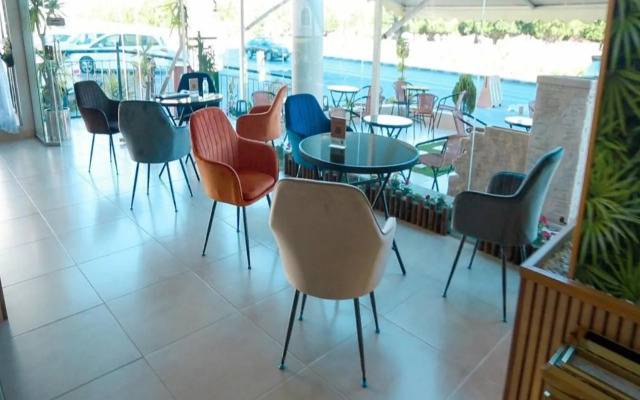 Rimal Aljazera Hotel