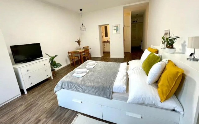 Studio27 - Apartment @ the foot of the Buda castle