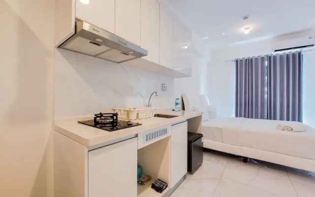 Simply Design Studio Room Sky House Alam Sutera Apartment