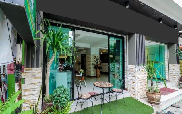 Nida Rooms Modern Luxury Patong
