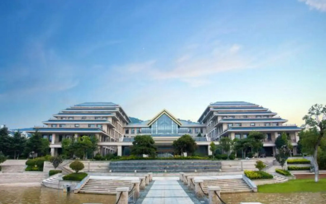 Dreamoon Blue Horizon Junhua Hotel