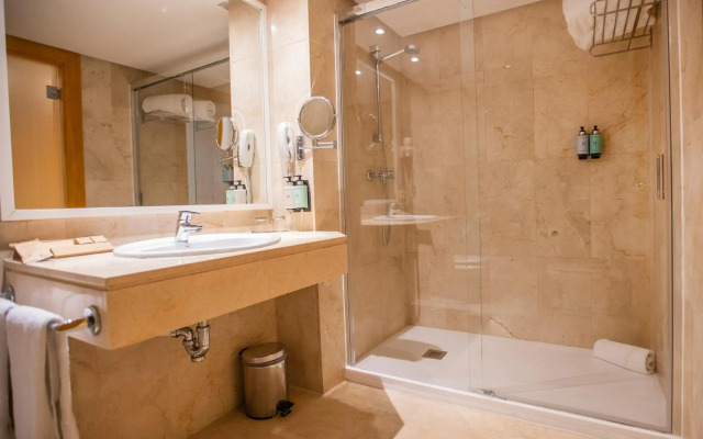Holiday Inn  London - Kensington