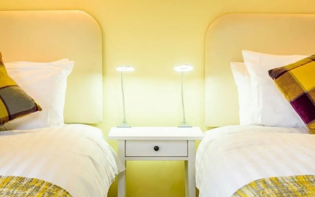 Riverside Apartments