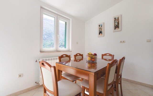 Nice Home in Podaspilje With Wifi and 2 Bedrooms