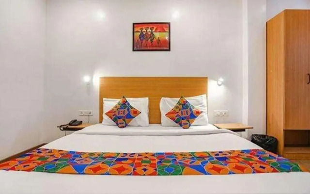 Hotel Yellow Chilli