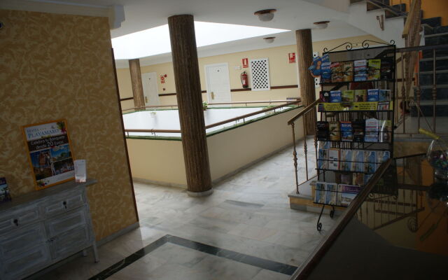 Hotel Playamaro