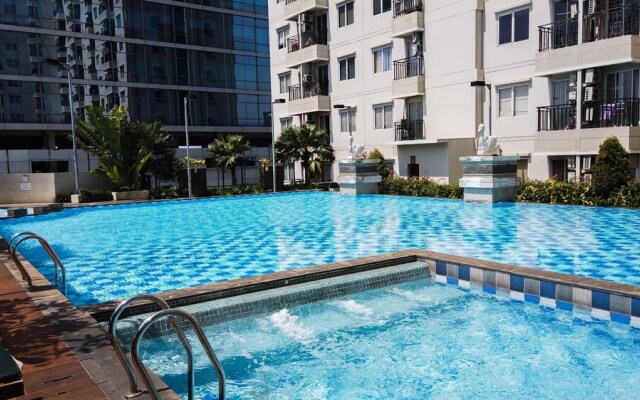 Comfortable 2BR at Signature Park Tebet Apartment By Travelio