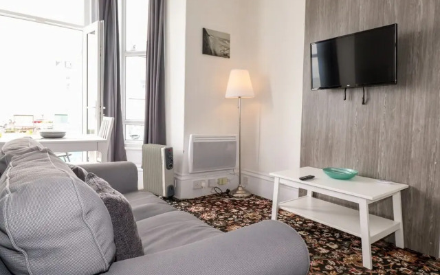 3 Beach View @ Beaconsfield House