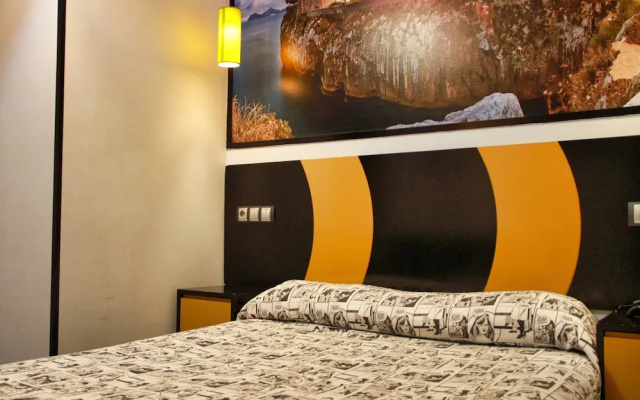 JC Rooms Santa Ana
